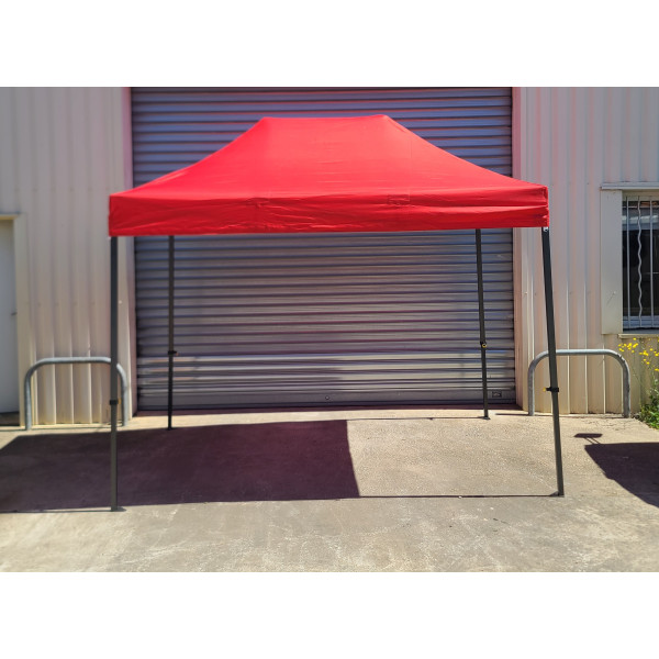 Barnum 2x3 d'exposition occasion Rouge